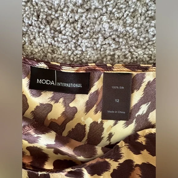 VTG 90s Y2K 100% Silk Moda International Midi animal print skirt street Grunge - Picture 6 of 9